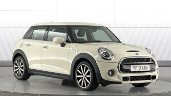 MINI Hatchback 2.0 Cooper S Exclusive II 5dr [Comfort Pack] Petrol Hatchback